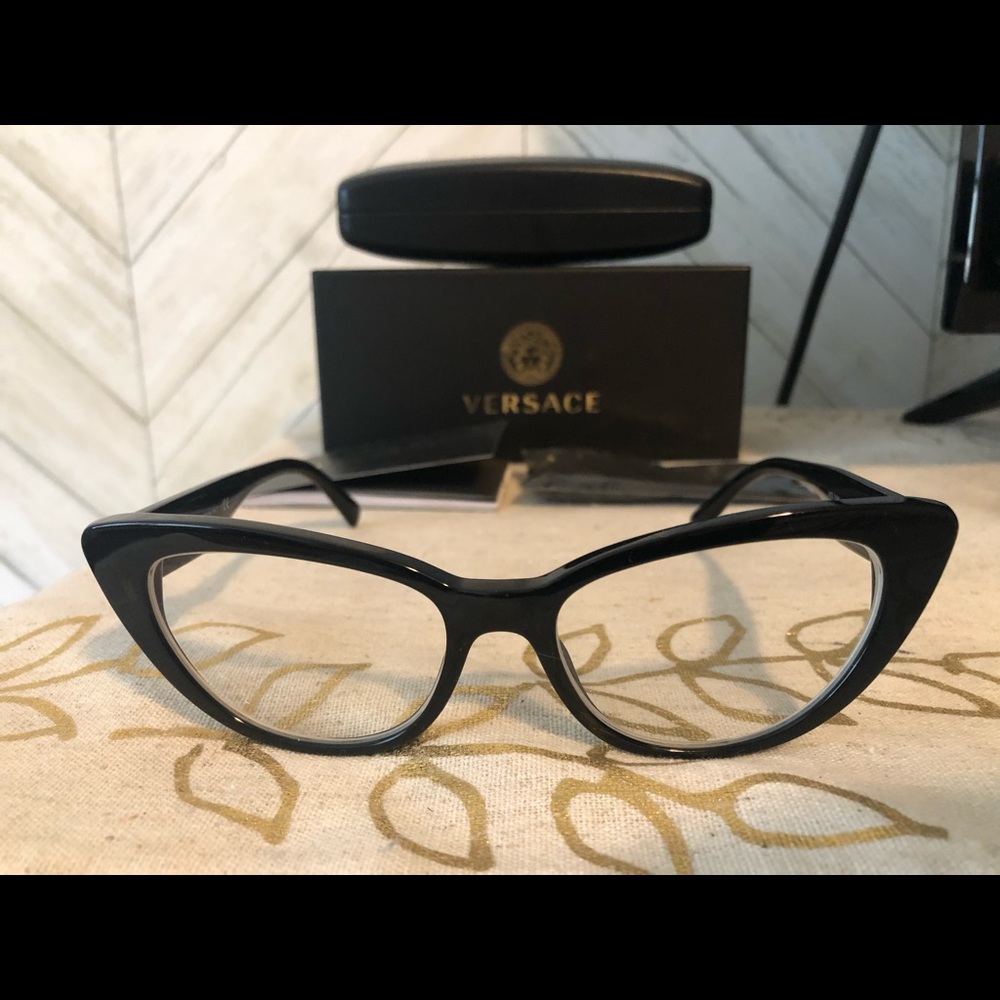 Versace glasses - Picture 3 of 5